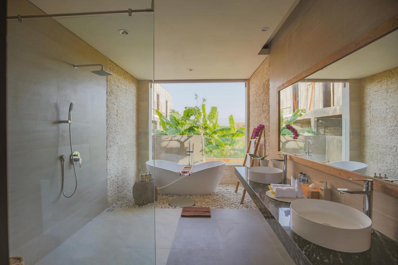 Uwu Villas Canggu Exteriör bild