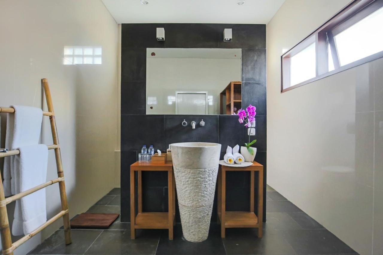 Uwu Villas Canggu Exteriör bild